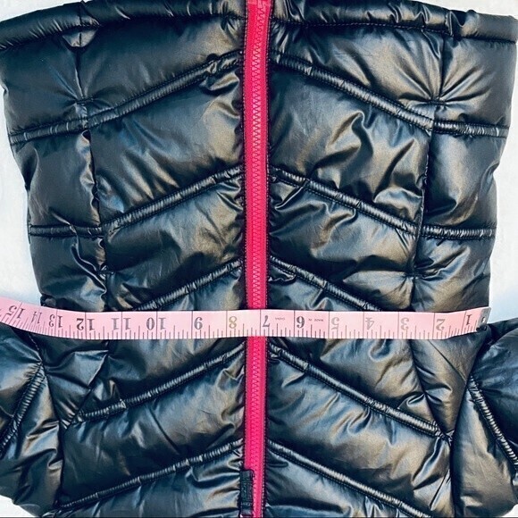 Athletech Girl's Puffer Jacket w/Hoodie, Size XS (4-5) Black with Pink interior* - Picture 5 of 6
